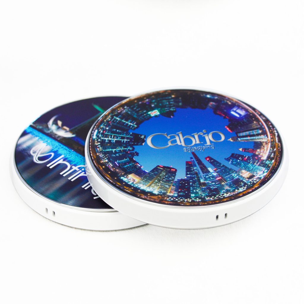 Powerbank met LED-logo en gepersonaliseerde full color print